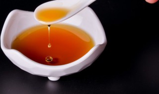 亚麻籽油的食用方法及营养价值（亚麻籽油的食用方法及营养价值及禁忌）