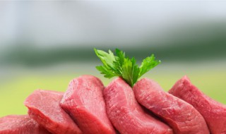 煮白肉是冷水下锅要煮多久(煮白肉是冷水下锅要煮多久才能熟)