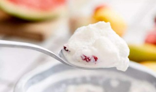 吃一个冰淇淋会胖几斤 最快减肥法三天瘦10斤