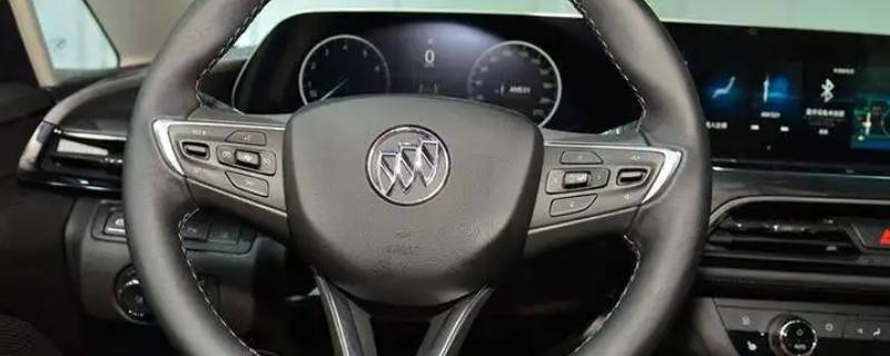 别克gl6方向盘调节开关在哪