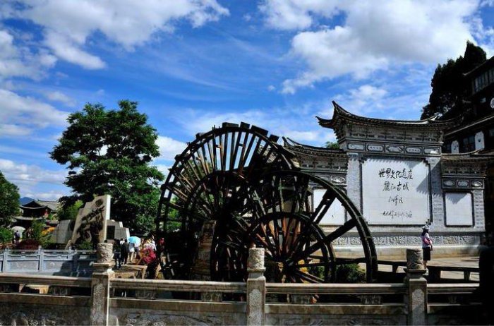 丽江旅游景点有哪些地方？