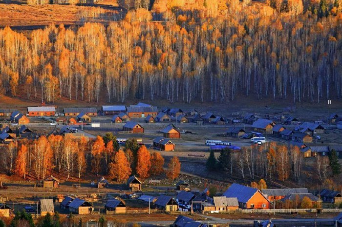 秋天适合去什么地方旅游？