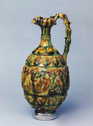 打开眼界丨凤首龙柄胡器形 开创执壶器皿先河