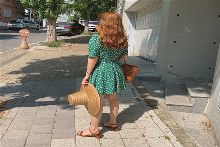 八月末最适合穿阔腿裤的季节