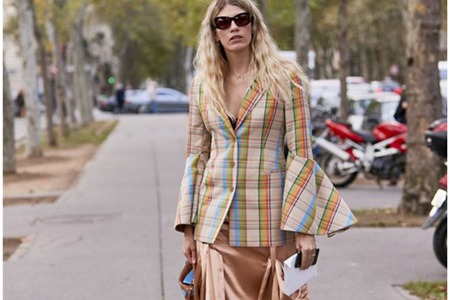 1571297435708284.jpg 格纹