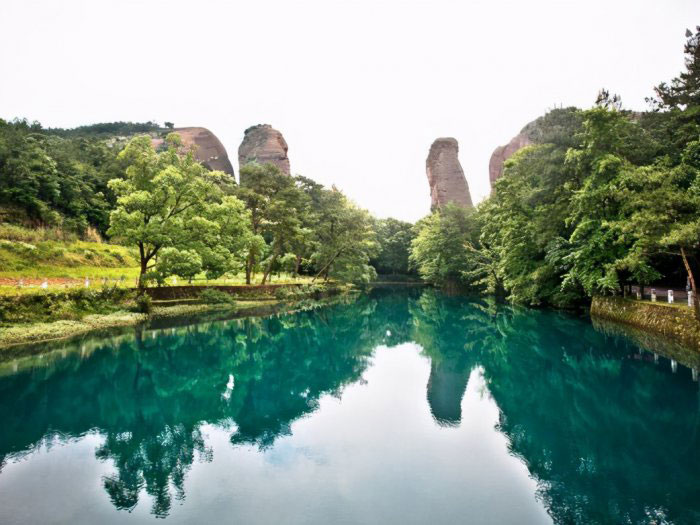 上饶市旅游景点有哪些？