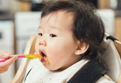 如何断奶