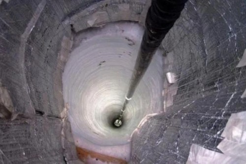 地球能挖穿吗？如果被挖穿有什么后果