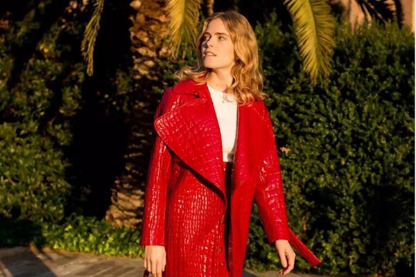 有它就有高级感，路人装秒变秀场高定款