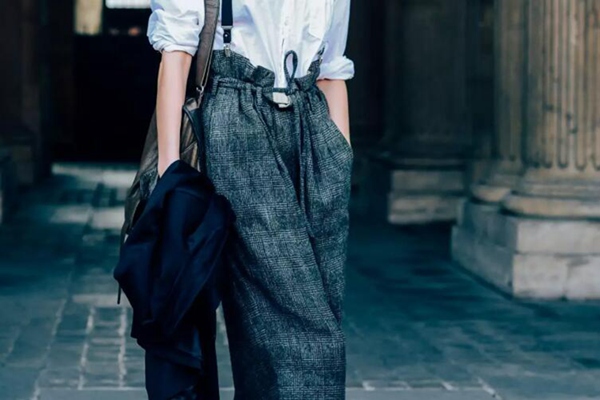 穿衣进阶：小肚腩甩不掉，那就先这样穿