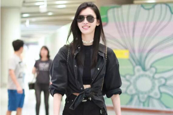 1537409204651544.jpg 衬衫的100种心机穿法,你get了几种?