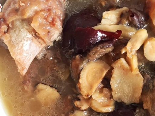 纯牛骨头汤的做法，怎么做 简单牛骨头汤的做法